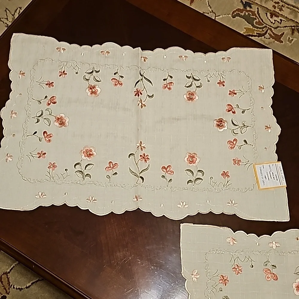 Set For Table - Picture 2 of 7